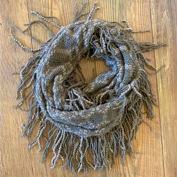 $5 or FREE  with purchase Soft Taupe and beige Infinity Scarf with fring… - Picture 1 of 5